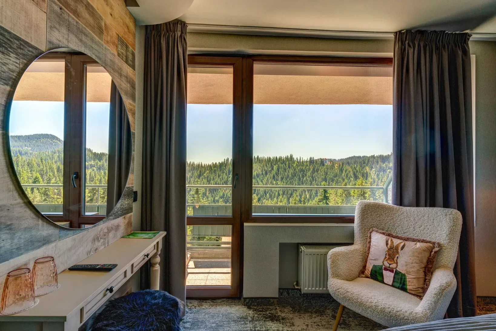 deluxe-room-3