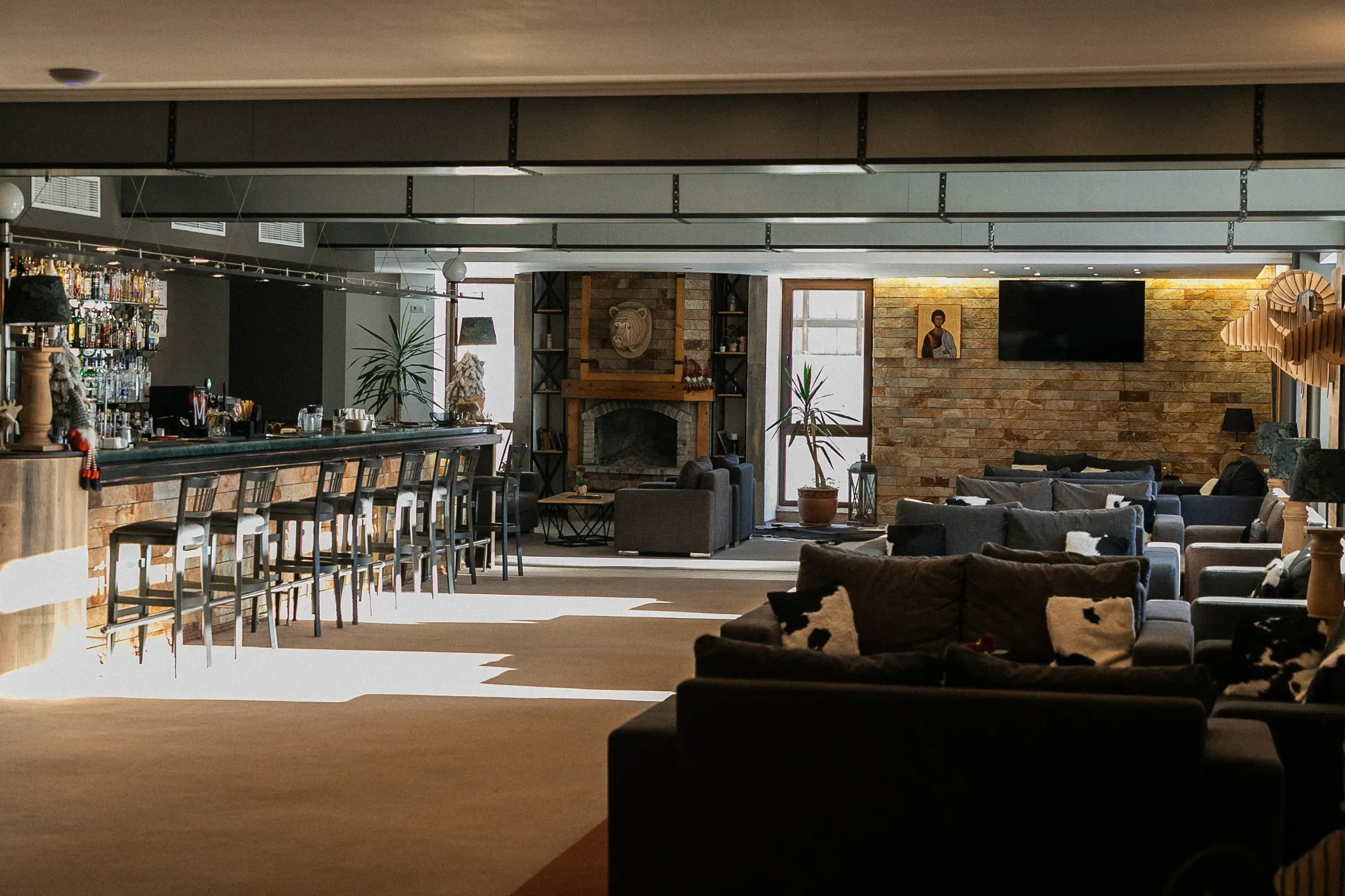 lobby-5