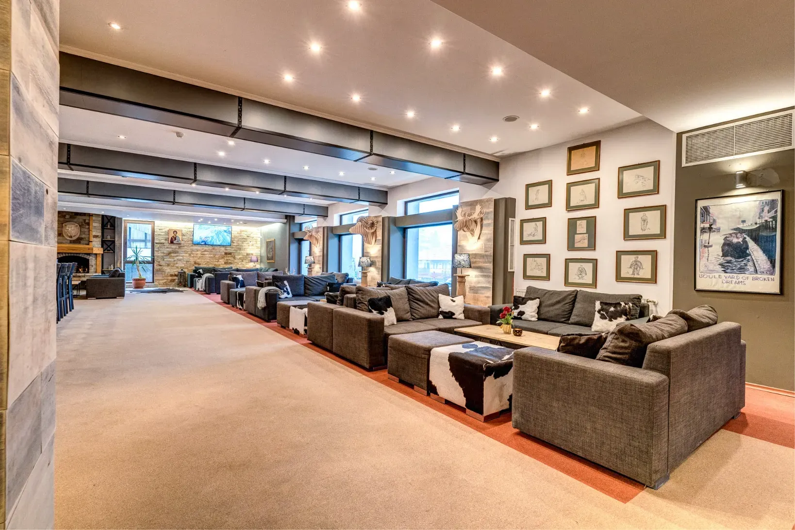 lobby-9