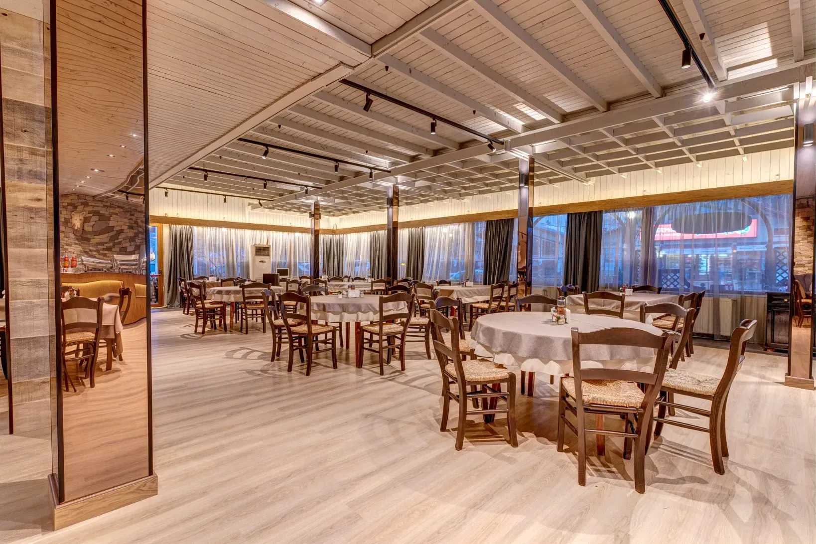restaurant-10
