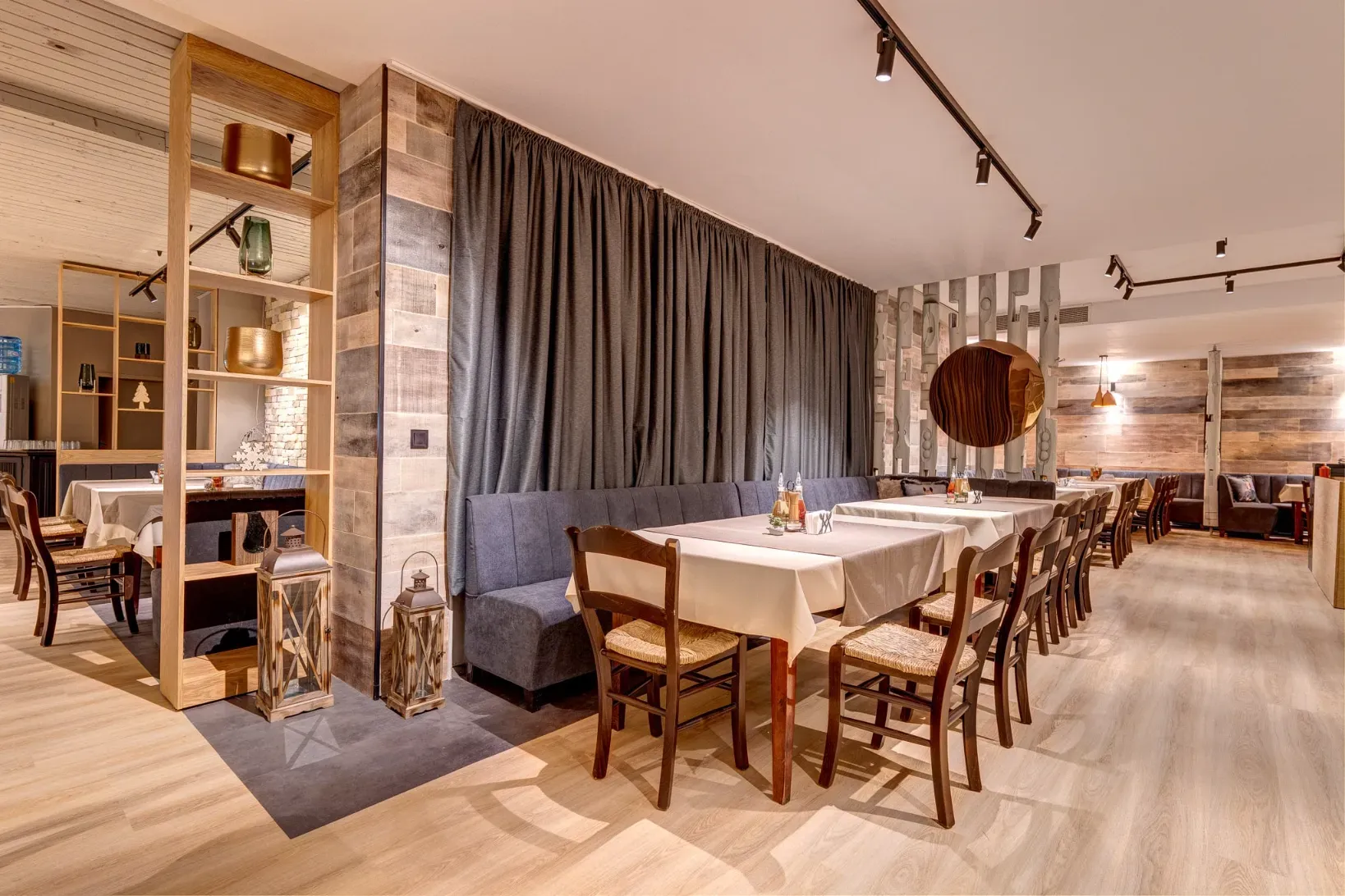 restaurant-7